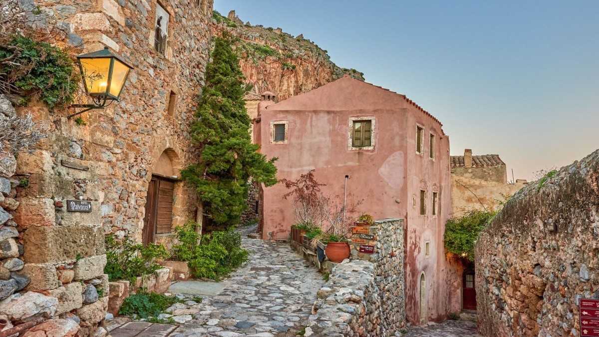 Πως ήταν η ζωή στην Μεσαιωνική Ελλάδα
