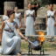 Η ιστορία της Ολυμπιακής Φλόγας, η καθιέρωση, ο συμβολισμός, η διαδικασία αφής και μεταφοράς της στον τόπο των αθλητικών αγώνων.